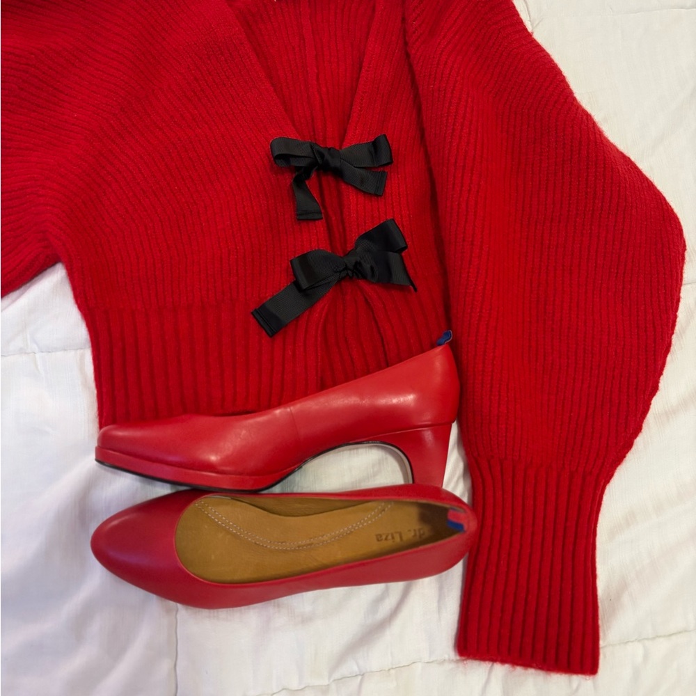 dr. LIZA Sneaker Pump in Apple Red - Picture 8 of 12
